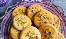 5 Ingredients Saffron Nan Khatai