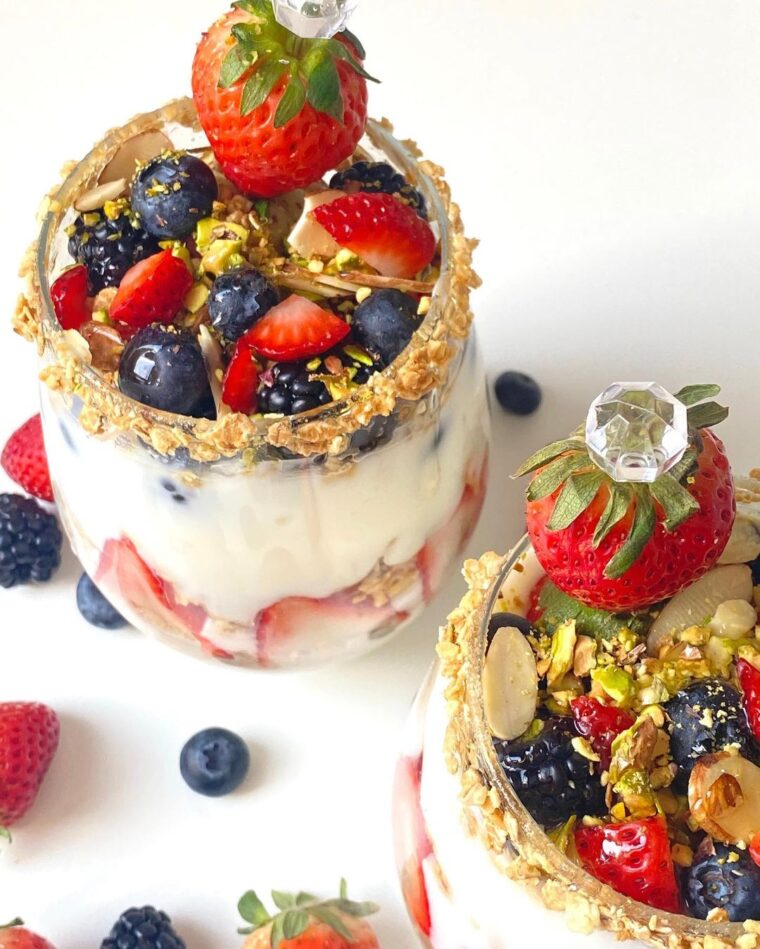 Berry Yogurt Parfaits