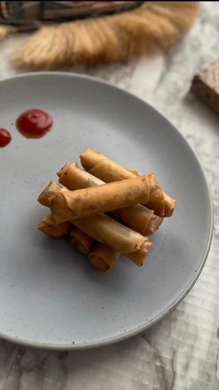 Cheese Burger Spring Rolls