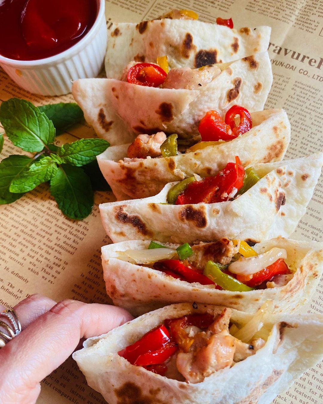 Chicken Fajita Pockets With Home Made Pita Bread from bon_appetit