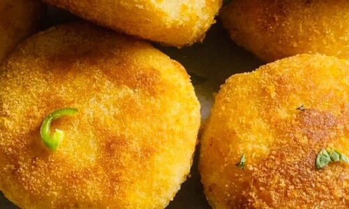Chicken Mince Stuffed Potato Cutlets (Aloo Puri)