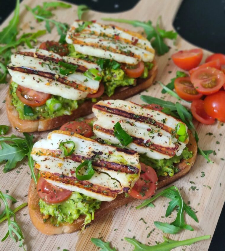 Halloumi & Avocado Toast