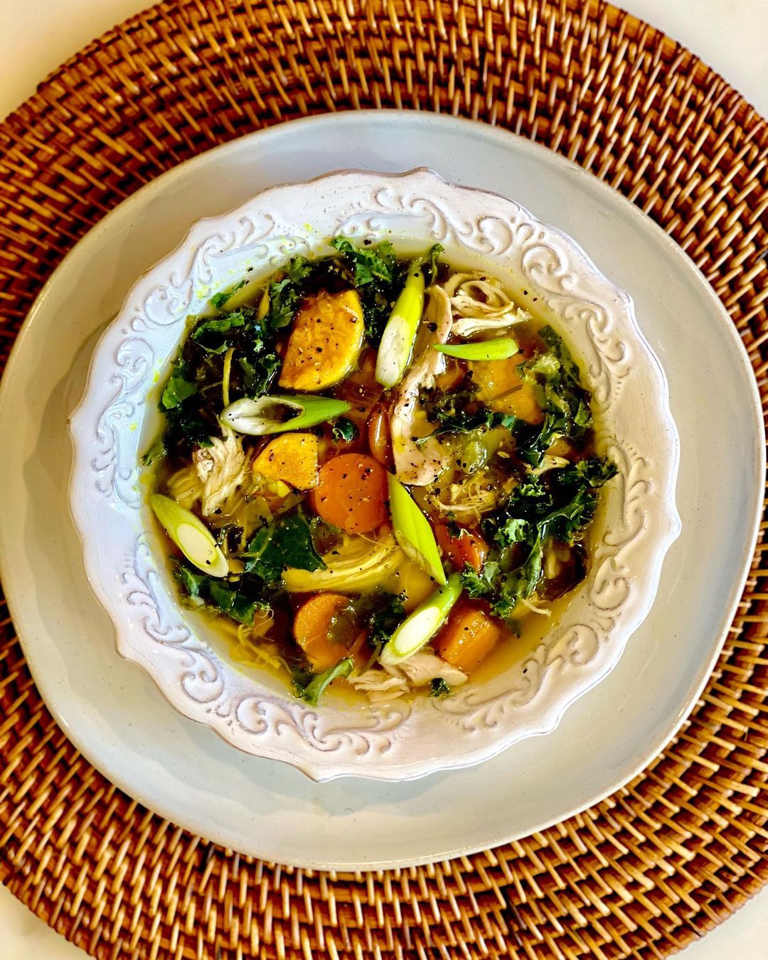 Healthy Chicken Soup from @anexplorerskitchen - ResepMamiku.com