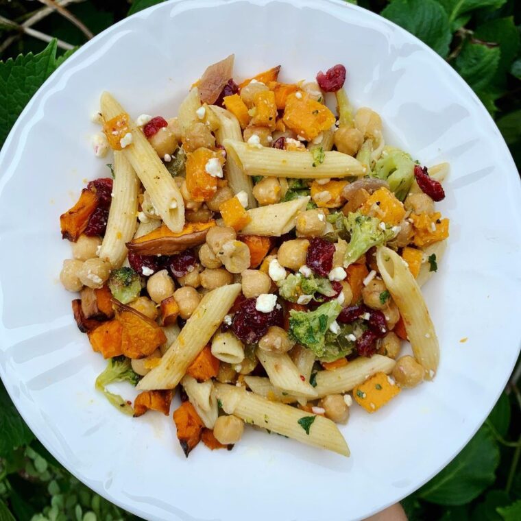 Mayo-free Roasted Butternut Squash Pasta Salad