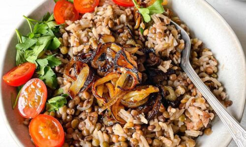 Mdardara With Caramelized Onions