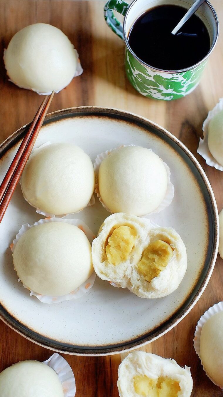 Steamed Mung Bean Buns