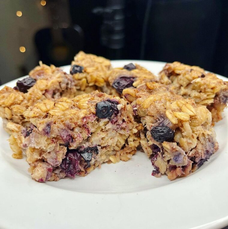 Vegan Fruit And Nut Baked Oatmeal Bars