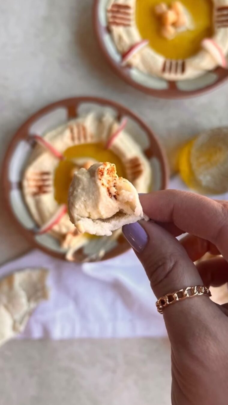 Authentic Arabic Hummus