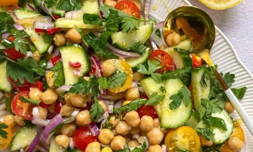 Chickpea And Tomato Salad