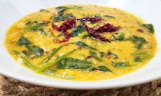Dal Palak (Indian Lentil & Spinach Soup)