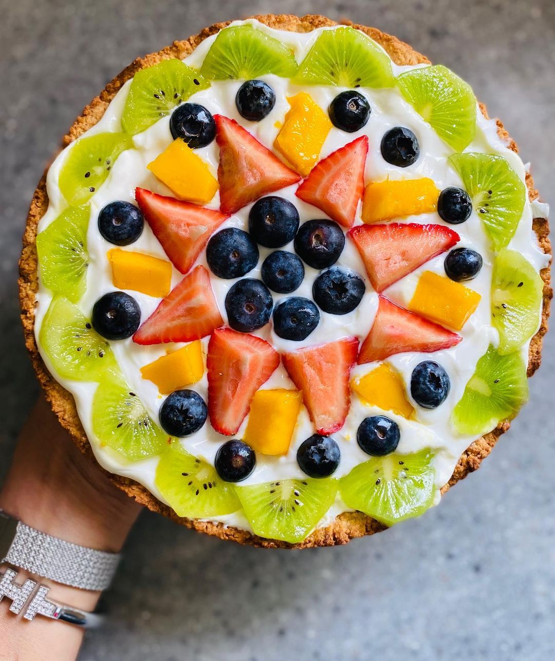 Healthiest Fruit Pizza Recipe From Bon Appetit Jeddah Fooooods