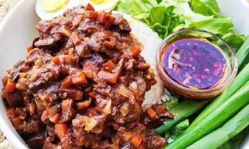 Lu Rou Fan (Taiwanese Braised Meat)