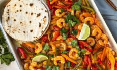 One Pan Prawn Fajitas