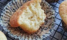 Soft And Fluffy Cupcakes