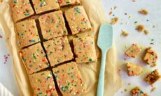 Tahini Cake Batter Blondies