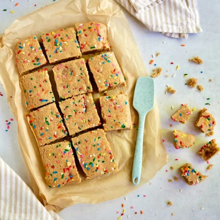 Tahini Cake Batter Blondies