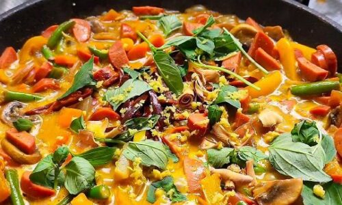 Creamy Coconut Noodles