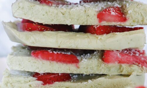 Strawberry Matcha Yogurt Bark - Cake & Bread Recipes dari Yogurt