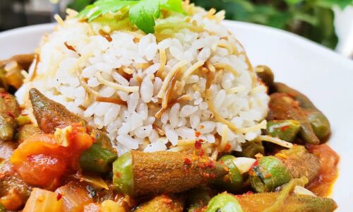 Bamya (Egyptian Okra Stew)