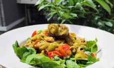 Garlicky Roasted Pepper Salad