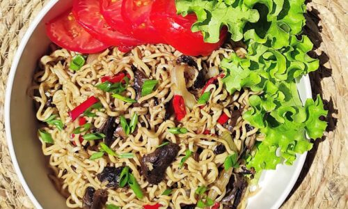 Vegan Stir Fried Mushroom Noodles