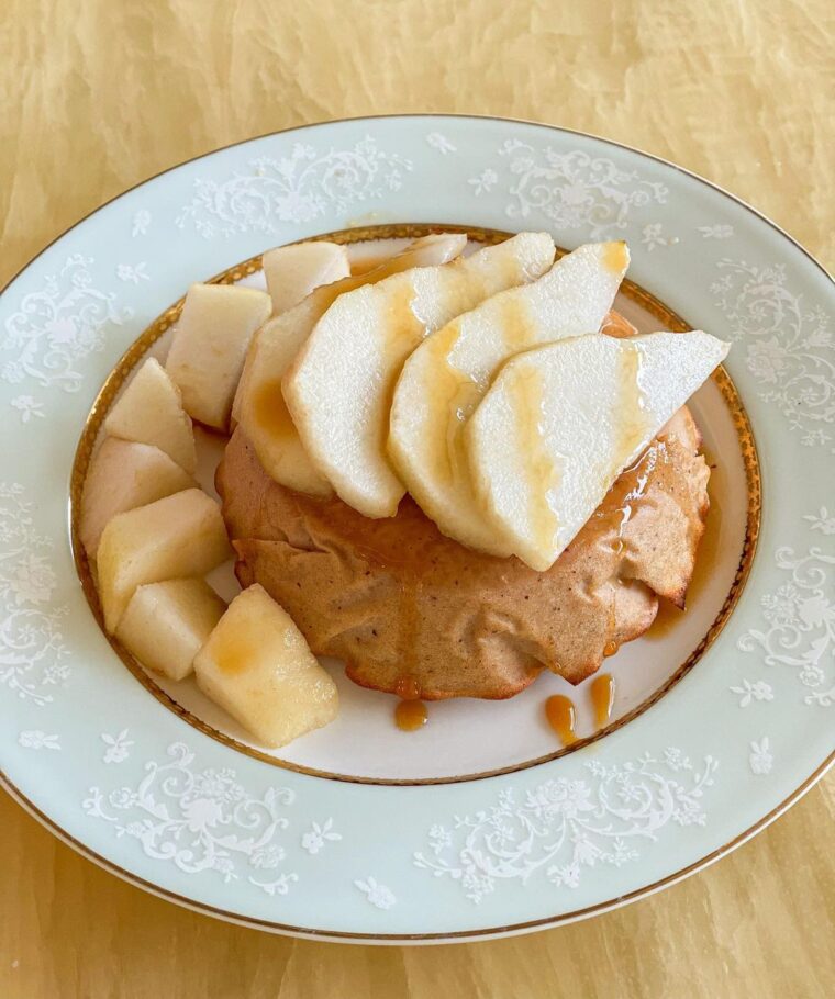 Caramel Pear Oatcake