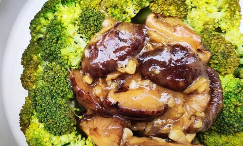 Shiitake Mushrooms & Broccoli Stir Fry