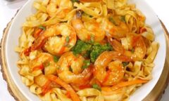 Spicy Oyster Shrimp Noodles Bowl