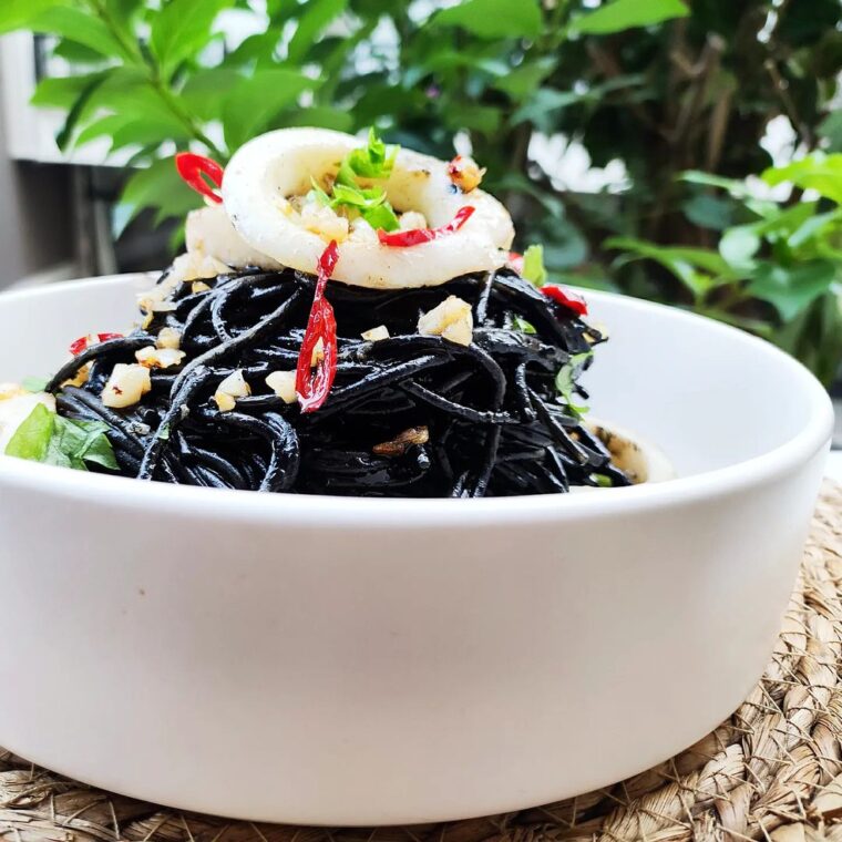 Squid Ink Pasta With Garlicky Calamari