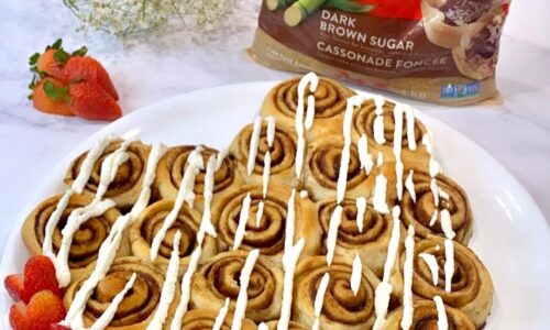 Heart-shaped Cinnamon Rolls