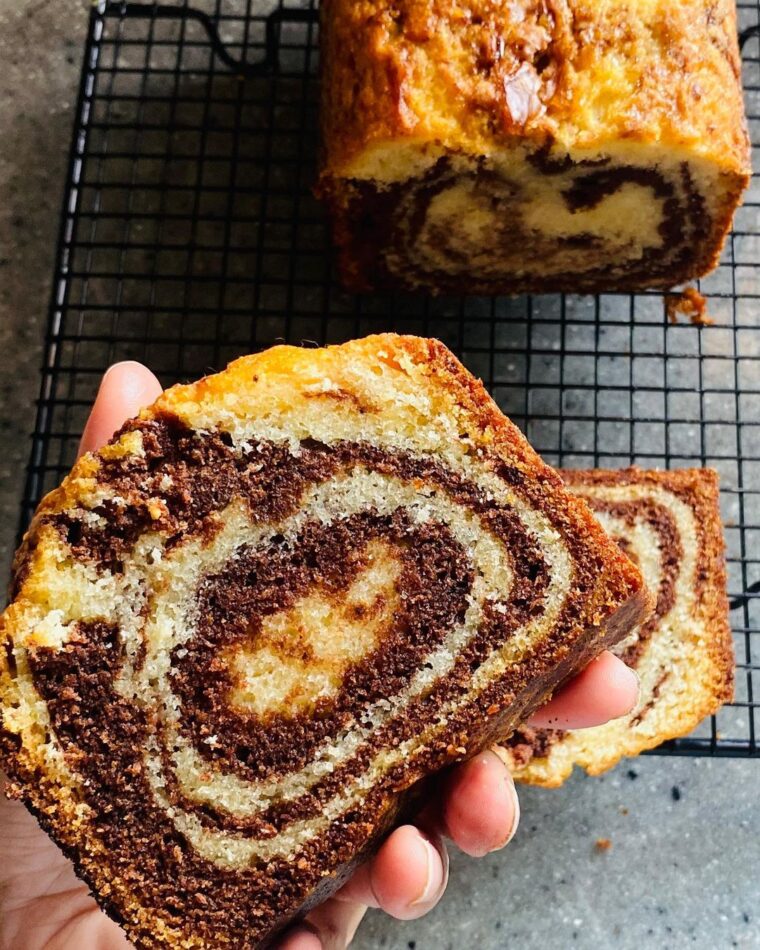 Marble Cake With Nutella Swirls