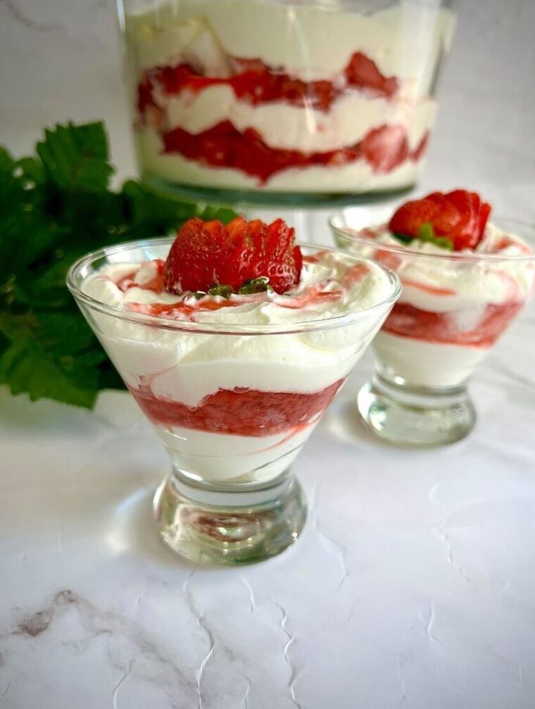 Strawberry Short Cake Trifle