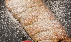 Viennese Apfelstrudel