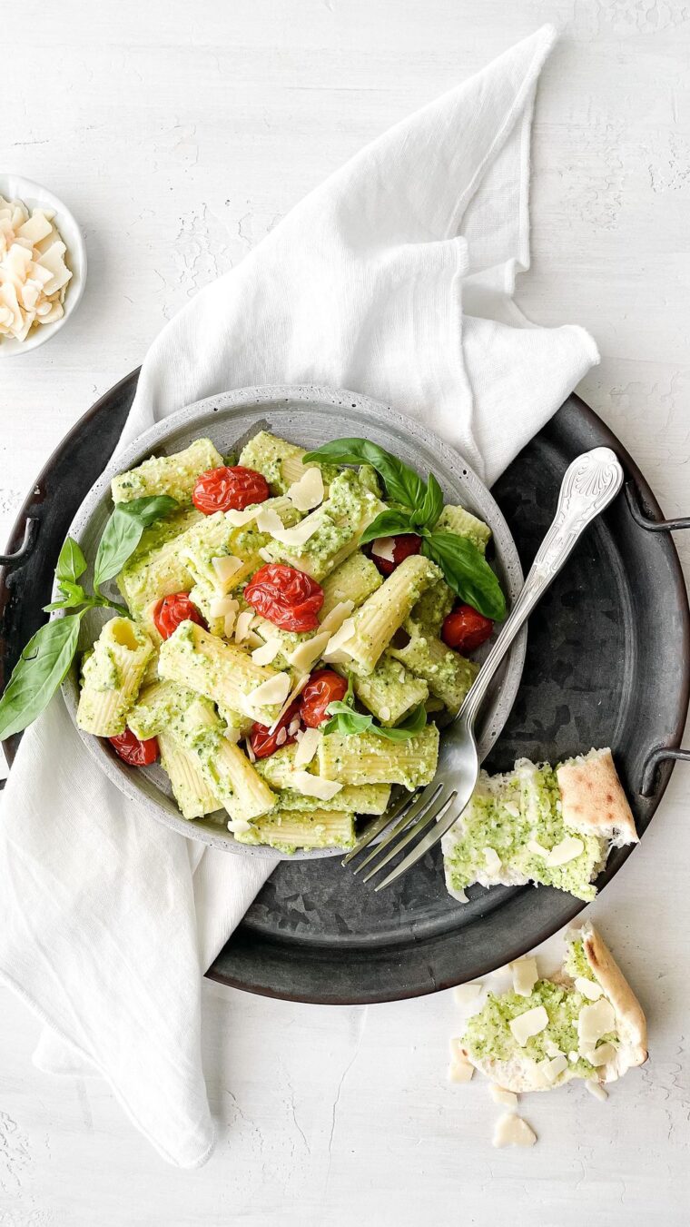 10-minute Broccoli Pesto