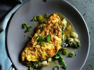 Asian style omelette:  10 Most Famous From the Simplest and Lavish One