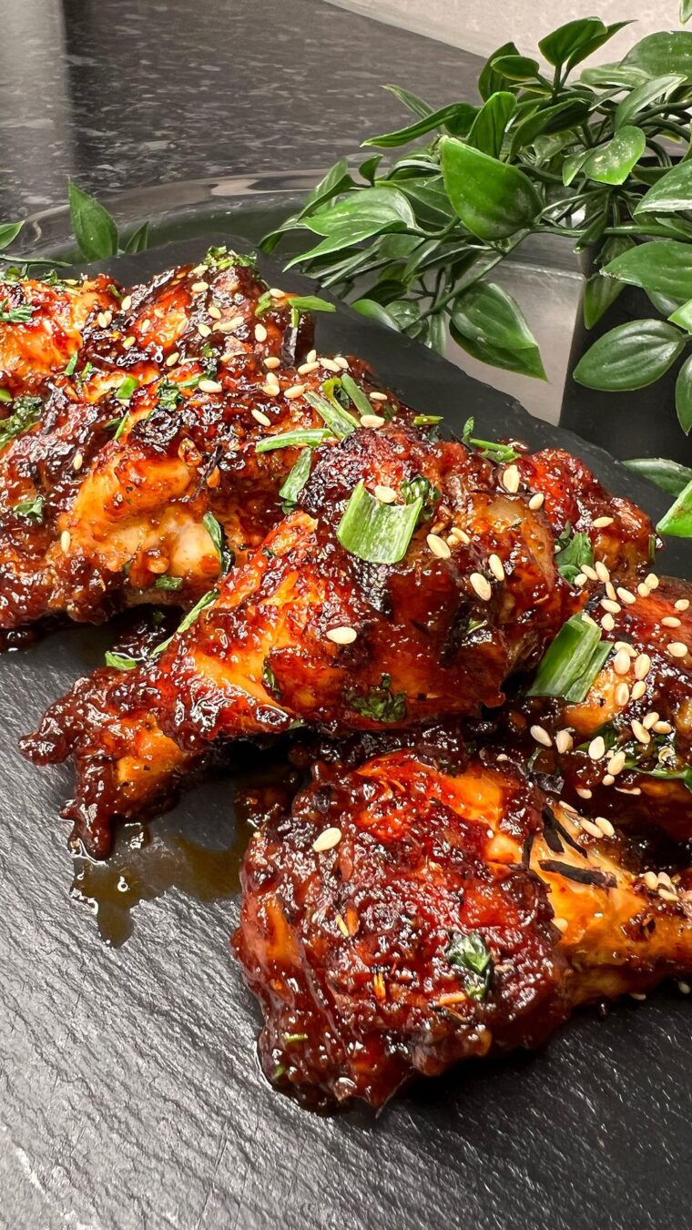 Honey Glazed Sticky Chicken Wings