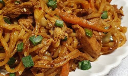 Schezwan Chicken Noodles