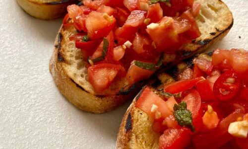 Spicy Mint Bruschetta