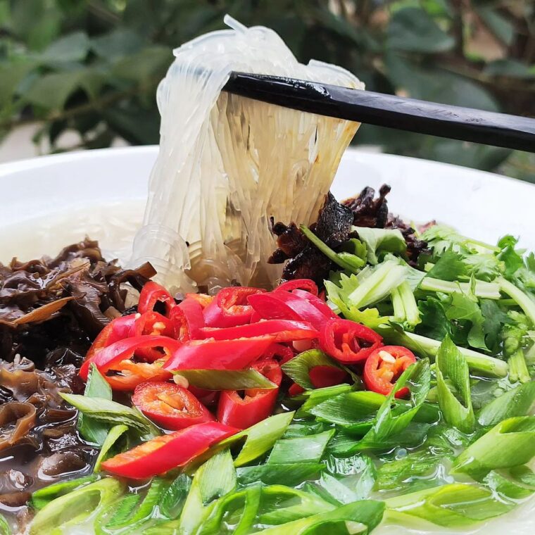 Vegan Miên Ga (Vegan Vietnamese Glass Noodle Soup)