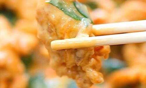 Fried Oyster Mushrooms With Creamy Salted Egg Yolk Sauce