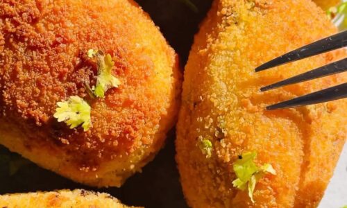 Crunchy Chicken Mince Stuffed Potato Cutlets