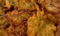 Easy Onion Bhajis