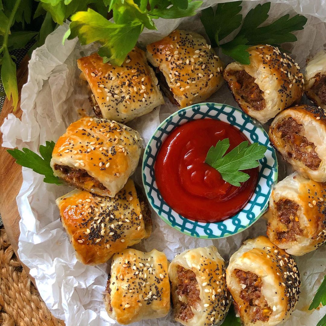 Sausage Rolls Recipe from @saharskitchen_ - Fooooods.com