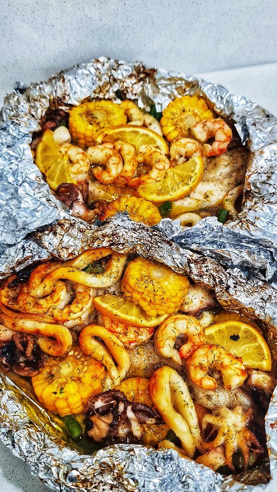 Seafood In Foil Cooked In Airfriyer