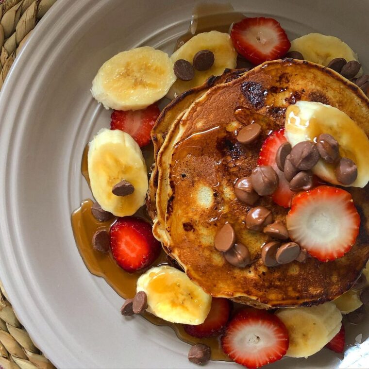Simple Choc Chip Pancakes