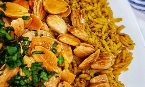 Yellow Curry Rice -  dari Chicken and Rice