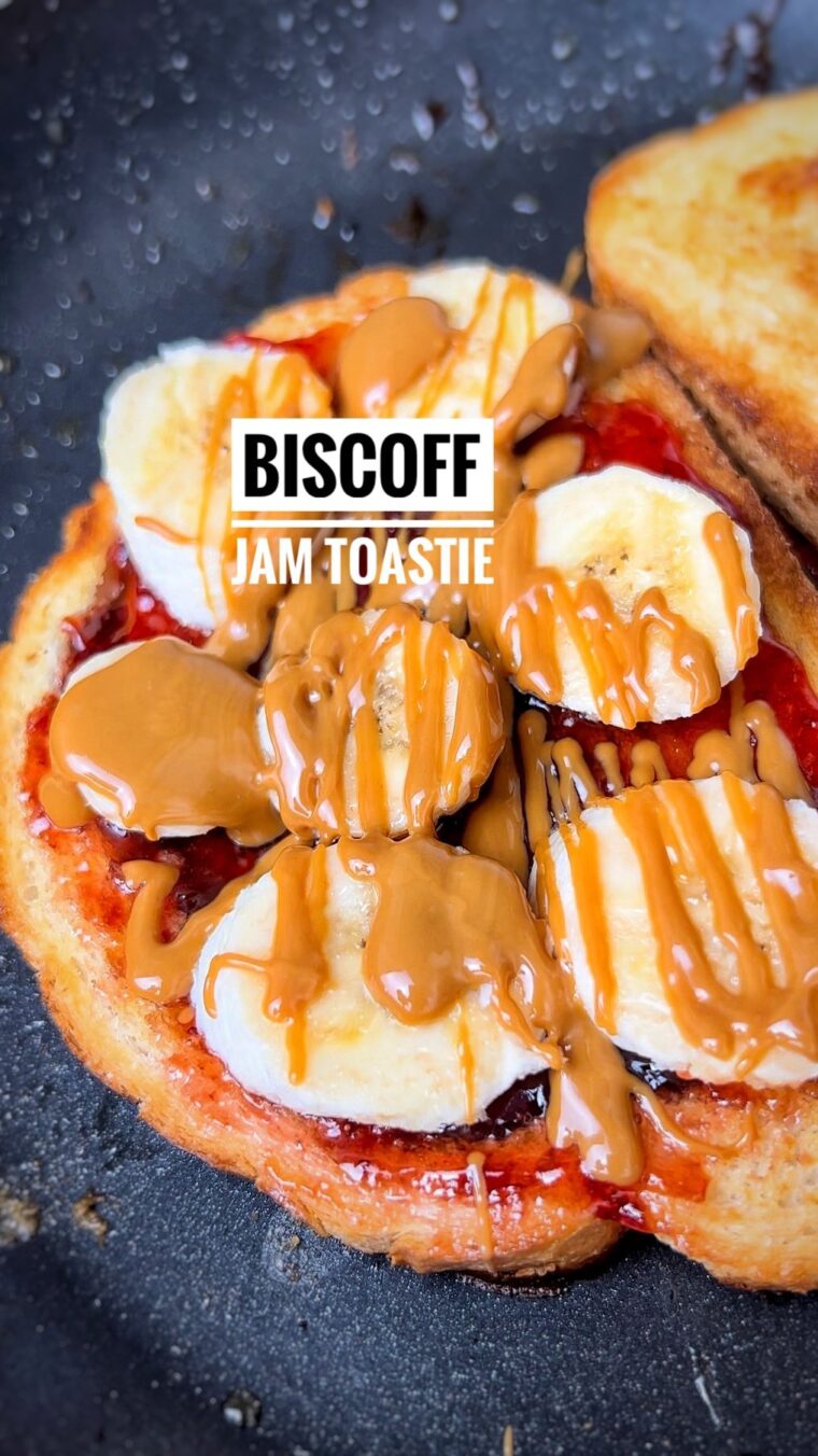 Fried Biscoff & Jelly Sandwich