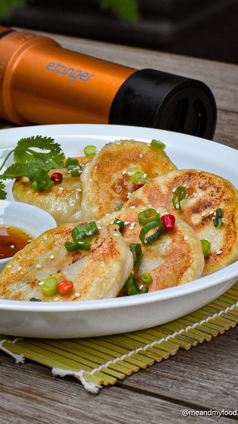 Pan Fried Chinese Beef Buns