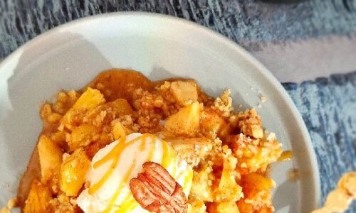 Classic Pineapple Crisp - Snacks & Sweets Recipes dari Pineapple