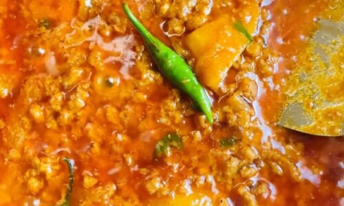 Dhaba Style Aloo Qeema